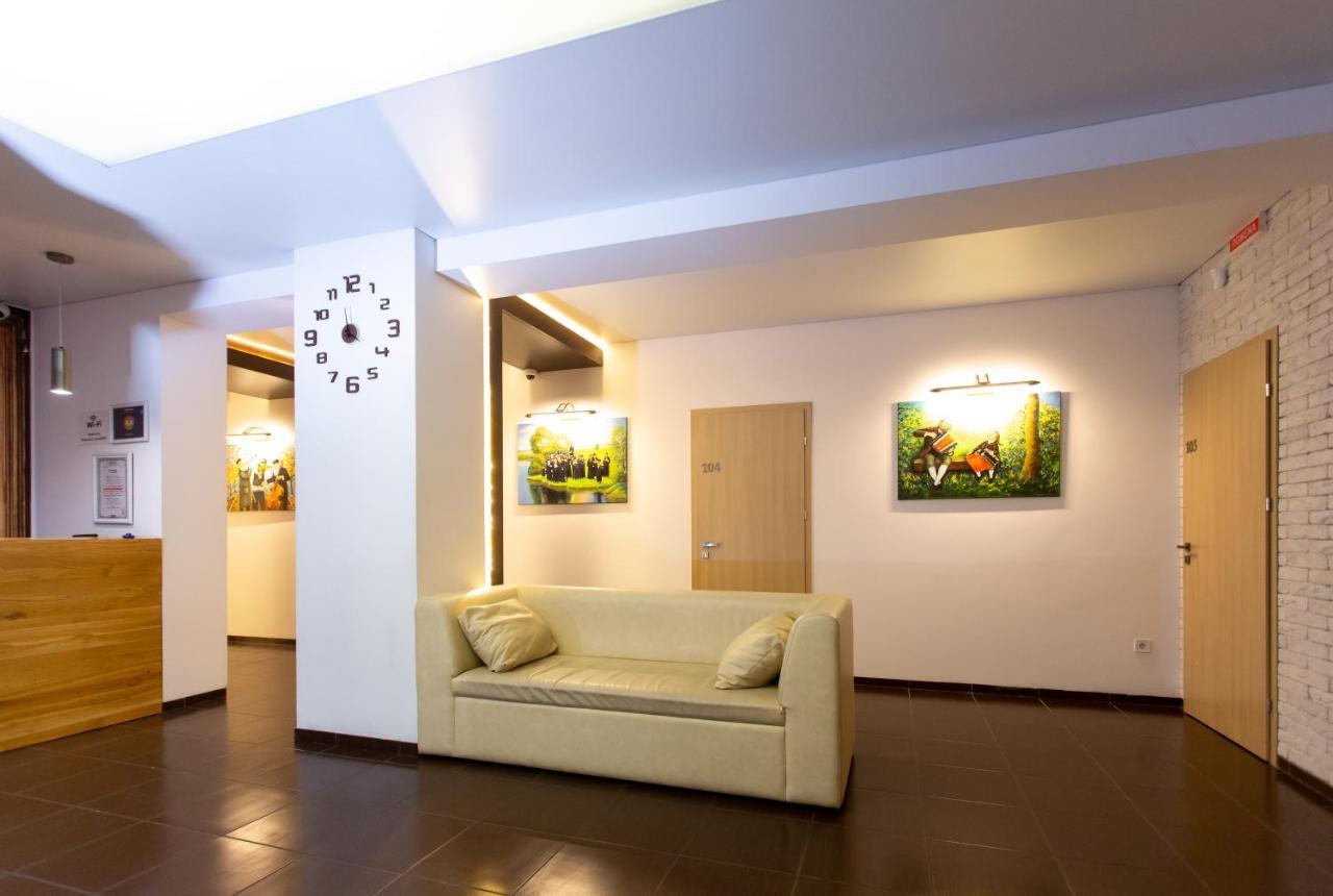 Hotel One Umanʼ Exterior foto